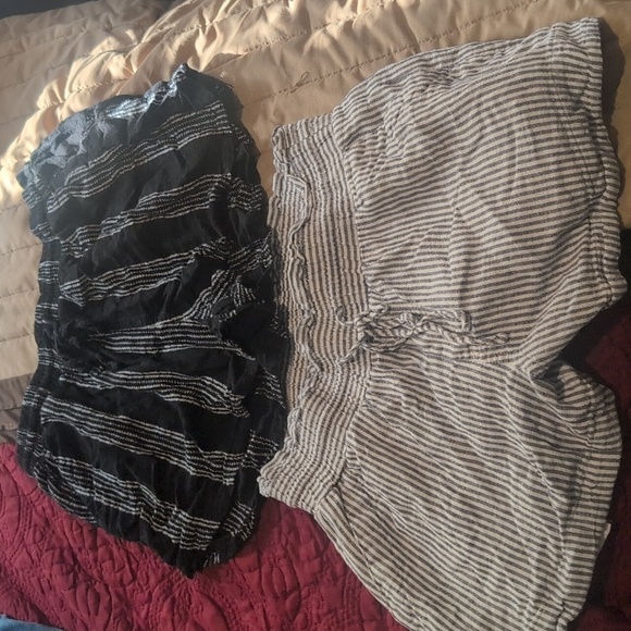 Closet Staples Not So Mystery Bundle 3 Rompers 3 Shorts 1 Jeans 1 Dress & More - Picture 2 of 7